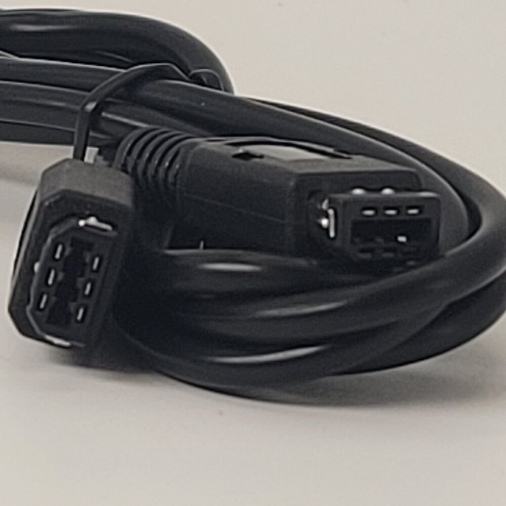 Two 2 Player Link Cable (Nintendo Gameboy Color / GB Pocket) - Fast Shipping - Picture 3 of 4